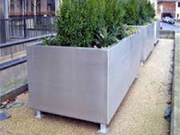 Planter Box-1